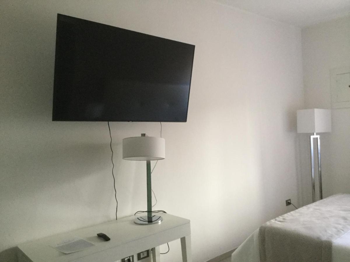 Kaloneiro Guest House Corigliano dʼOtranto Екстериор снимка