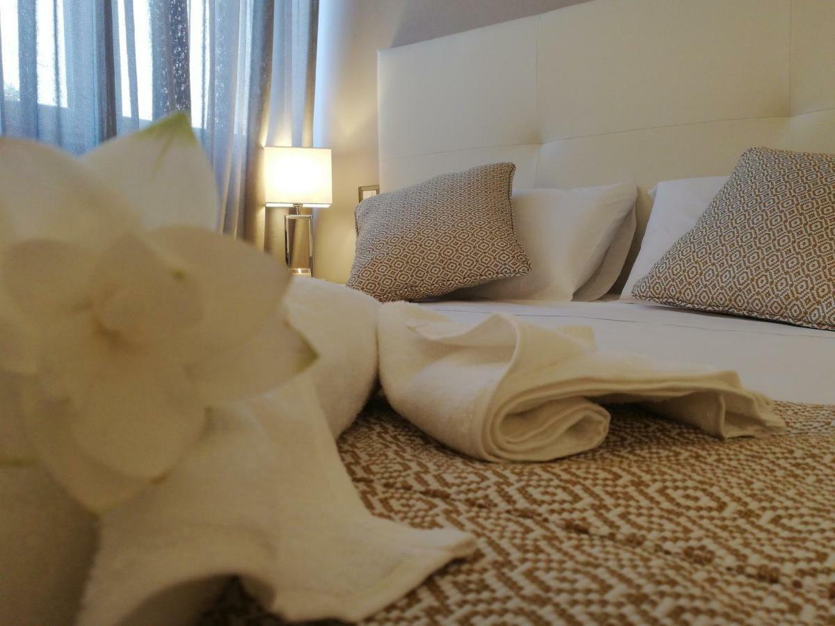 Kaloneiro Guest House Corigliano dʼOtranto Екстериор снимка