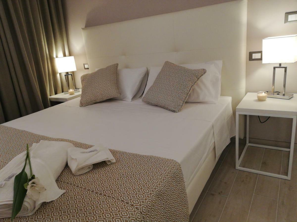 Kaloneiro Guest House Corigliano dʼOtranto Екстериор снимка