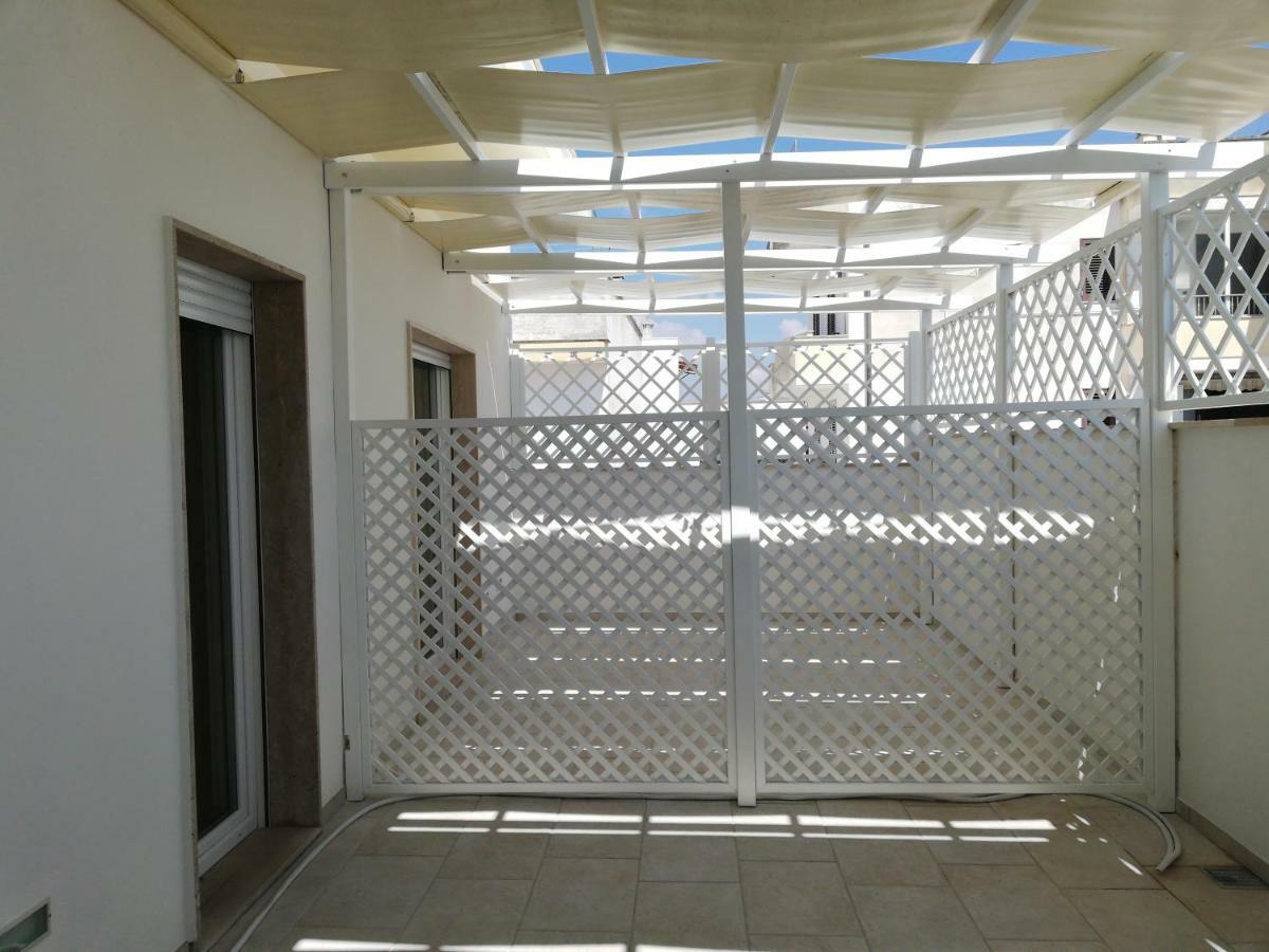 Kaloneiro Guest House Corigliano dʼOtranto Екстериор снимка
