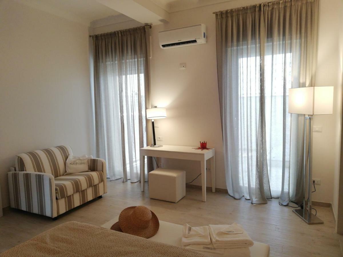 Kaloneiro Guest House Corigliano dʼOtranto Екстериор снимка