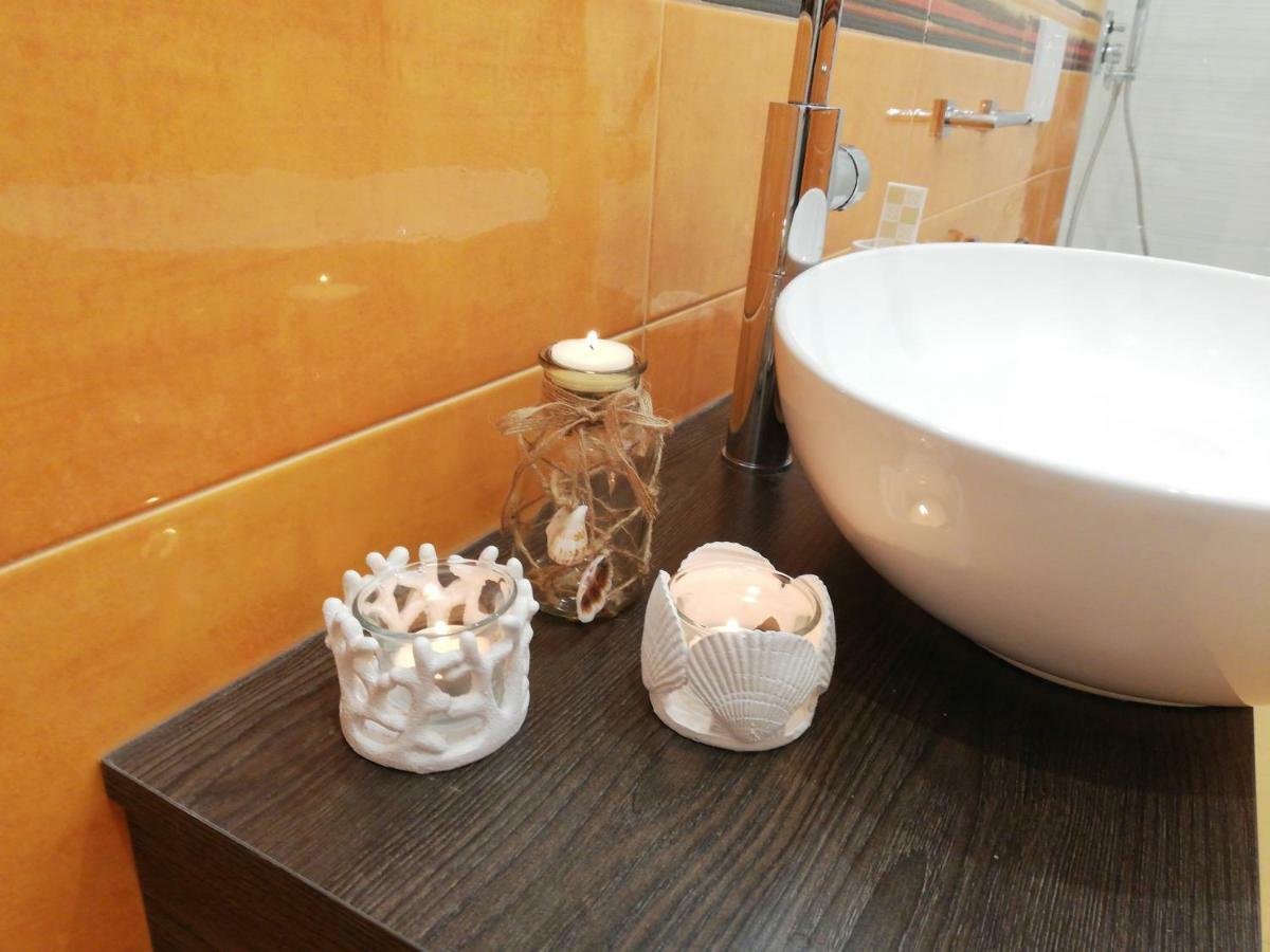 Kaloneiro Guest House Corigliano dʼOtranto Екстериор снимка