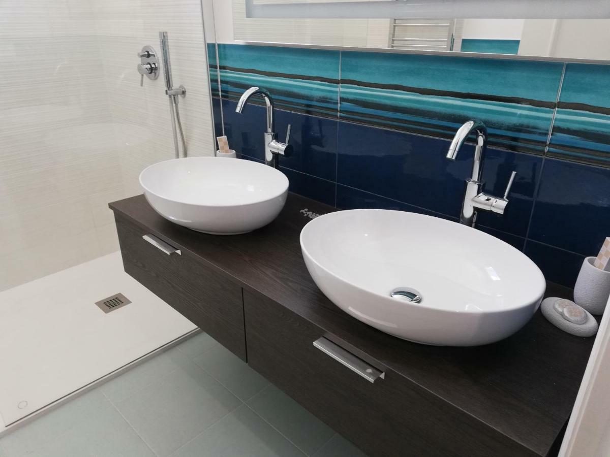 Kaloneiro Guest House Corigliano dʼOtranto Екстериор снимка