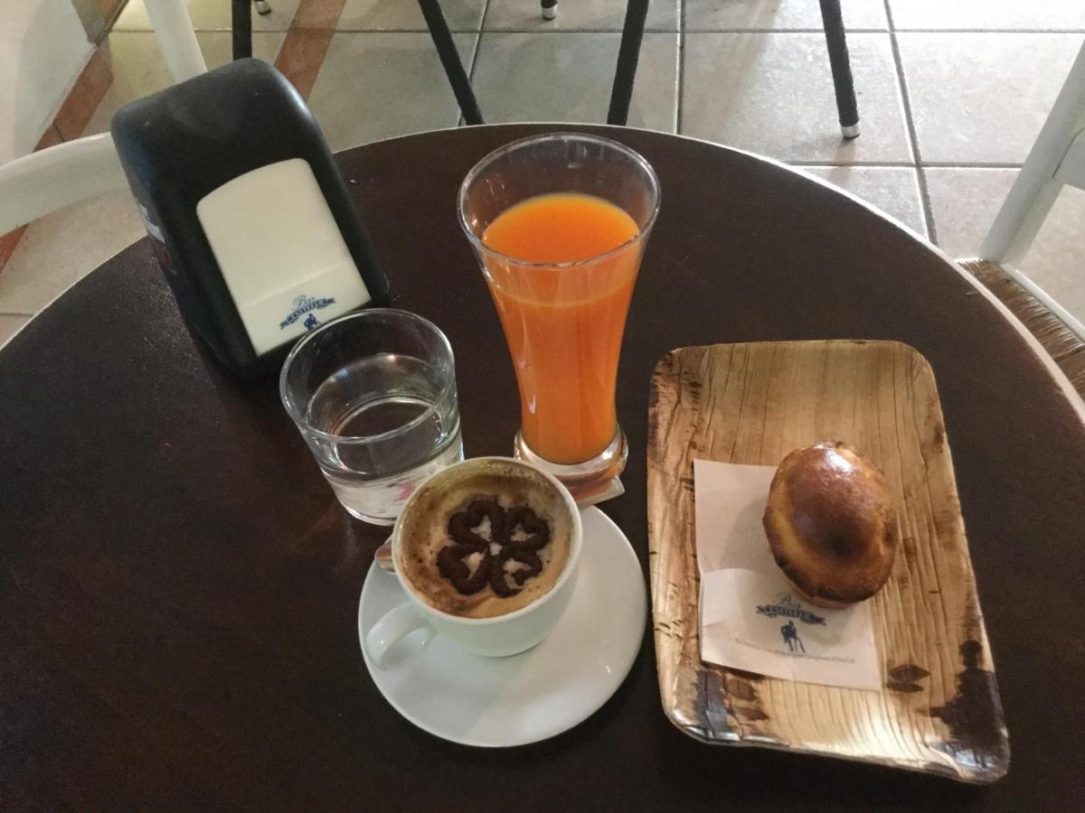 Kaloneiro Guest House Corigliano dʼOtranto Екстериор снимка